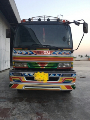 สิบล้อ อีซูซุ 320ปี49 แม่ลูก 3คาน ดั้มมีเนียมค็อกเกษตร สภาพเดิมๆสวยพร้อมใช้ เล่มทะเบียนพร้อมโอน มี2พ่วง ขายพ่วงละ 2,150,000บ ต่อรองได้ จ้า