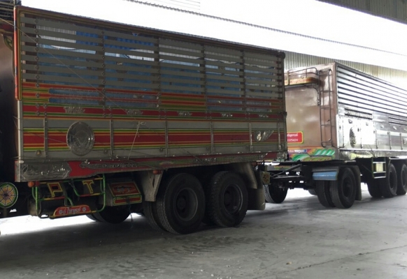 สิบล้อ อีซูซุ 320ปี49 แม่ลูก 3คาน ดั้มมีเนียมค็อกเกษตร สภาพเดิมๆสวยพร้อมใช้ เล่มทะเบียนพร้อมโอน มี2พ่วง ขายพ่วงละ 2,150,000บ ต่อรองได้ จ้า