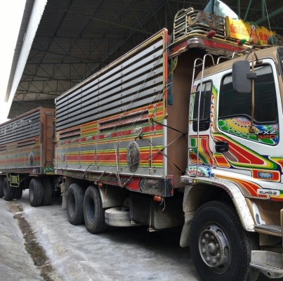 สิบล้อ อีซูซุ 320ปี49 แม่ลูก 3คาน ดั้มมีเนียมค็อกเกษตร สภาพเดิมๆสวยพร้อมใช้ เล่มทะเบียนพร้อมโอน มี2พ่วง ขายพ่วงละ 2,150,000บ ต่อรองได้ จ้า