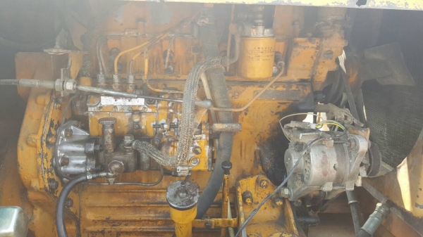 ขาย รถตัก KOMATSU 510 กรองคู่ สภาพพร้อมใช้งาน ต่อแขนเรียบร้อย ยางดี 4 เส้น ราคาต่อรองได้ ขาย รถตัก KOMATSU 510 กรองคู่ สภาพพร้อมใช้งาน ต่อแขนเรียบร้อย ยางดี 4 เส้น ราคาต่อรองได้