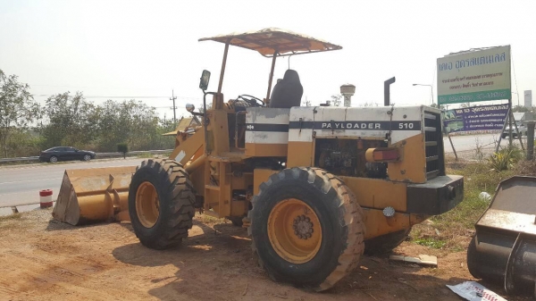 ขาย รถตัก KOMATSU 510 กรองคู่ สภาพพร้อมใช้งาน ต่อแขนเรียบร้อย ยางดี 4 เส้น ราคาต่อรองได้ ขาย รถตัก KOMATSU 510 กรองคู่ สภาพพร้อมใช้งาน ต่อแขนเรียบร้อย ยางดี 4 เส้น ราคาต่อรองได้