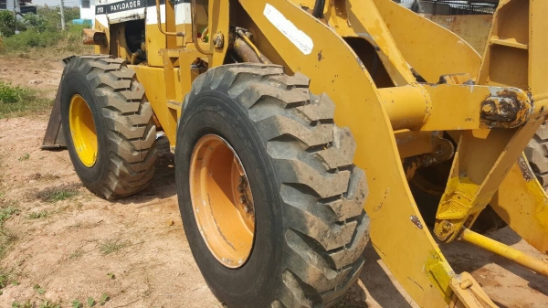 ขาย รถตัก KOMATSU 510 กรองคู่ สภาพพร้อมใช้งาน ต่อแขนเรียบร้อย ยางดี 4 เส้น ราคาต่อรองได้ ขาย รถตัก KOMATSU 510 กรองคู่ สภาพพร้อมใช้งาน ต่อแขนเรียบร้อย ยางดี 4 เส้น ราคาต่อรองได้