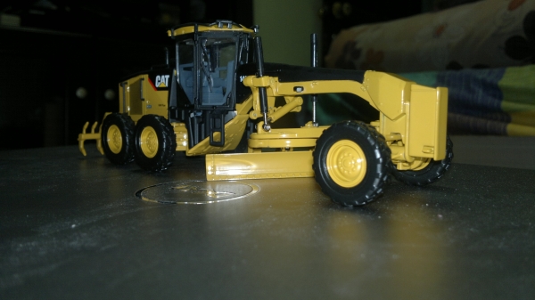 ขาย รถ caterpillar รุ่น 140M ขาย รถ caterpillar รุ่น 140M