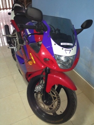 ขาย Kawasaki ZX150 สภาพป้ายแดง