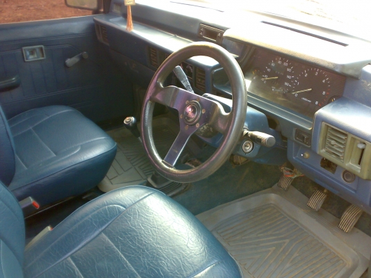 ขายแอร์โรบอดี้ สีดำ ปี93