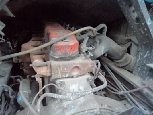 ขายรถ10ล้ออีซูซุร็อก ดั้มพื้นเรียบ เครื่อง180แรงม้า สภาพสวยพร้อมใช้