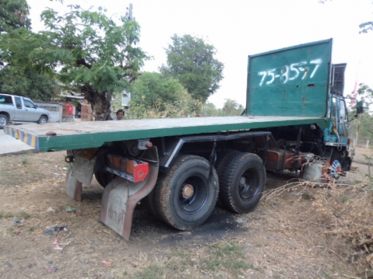 ขายรถ10ล้ออีซูซุร็อก ดั้มพื้นเรียบ เครื่อง180แรงม้า สภาพสวยพร้อมใช้