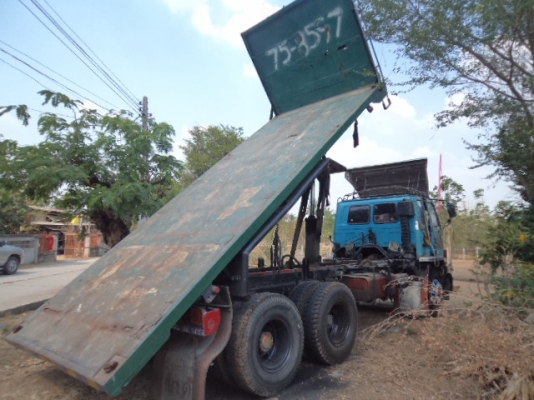 ขายรถ10ล้ออีซูซุร็อก ดั้มพื้นเรียบ เครื่อง180แรงม้า สภาพสวยพร้อมใช้