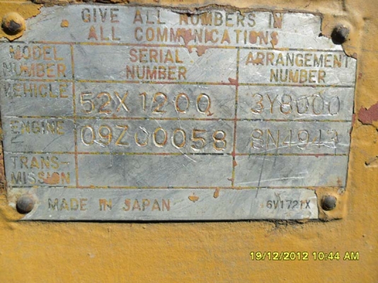 Catterpillar D4E เกียร์ธรรมดา หัวฉีดไดเร็ค ตีนเป็ด Catterpillar D4E เกียร์ธรรมดา หัวฉีดไดเร็ค ตีนเป็ด