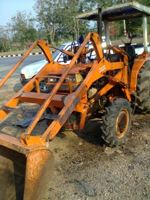 ขายรถไถ KUBOTA L-1 24R อุปกรณ์ผาน5 ที่ตัดหญ้า แขนตัก