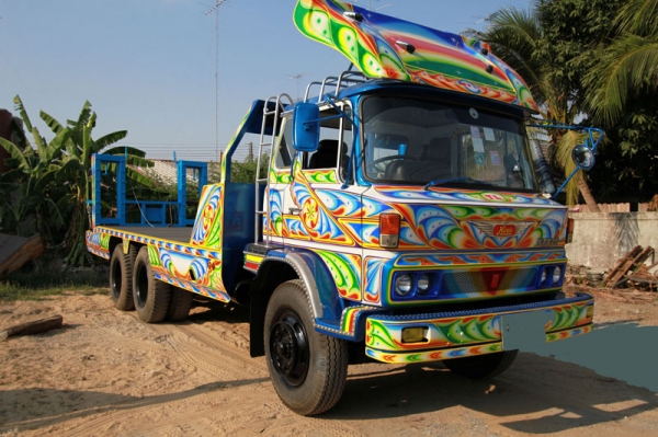 เทรเลอร์บรรทุกรถเกี่ยว HINO 10 ล้อ 1 เพลา