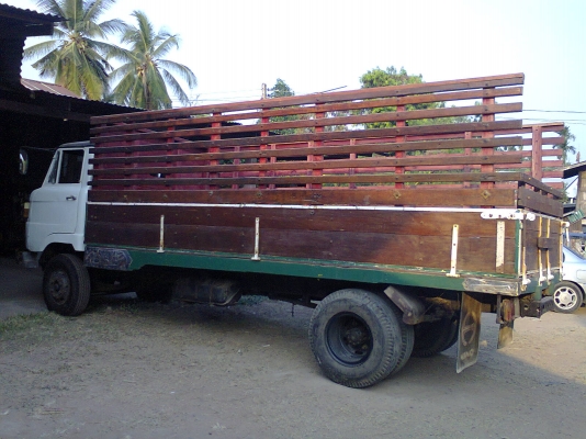 ขาย KM 350 เครื่องดี แชชซีสวย ไม่มีที่ผุเลย พร้อมใช้งานได้เลย