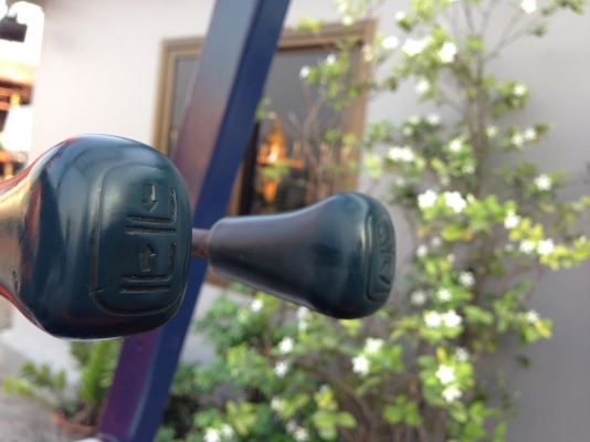 ขายโฟล์คลิฟท์ ขนาด 2 ตัน ยี่ห้อTOYOTA รุ่น 5FD20  เสา 3 เมตร เครื่องดีเชล เกียร์ธรรมดา เสาสูง 3 เมตร  งายาวมาตรฐาน ยางตัน เครื่องยนต์ 1DZ เครื่องตัวใหม่ของ TOYOTA รุ่น5 เครื่องเดิมๆ แน่นมากๆ สตาร์ทติดงาน ไมีมีควัน เครื่องแห้งสนิท ไม่มีรั่วซึม   ปั๊มไฮดรอล