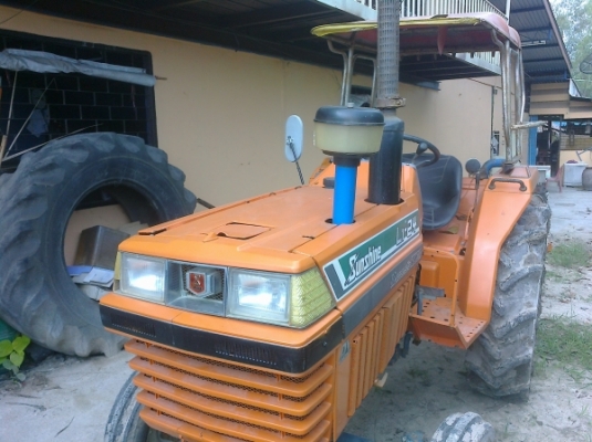 ขายรถไถ KUBOTA รุ่น L1-24-DI สภาพพร้อมทำงาน
