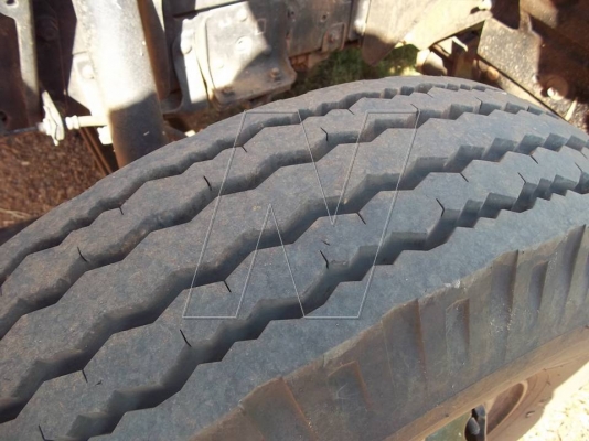 ขาย 6 ล้อ อีซุ NPR66PX5T 120 แรงม้า / ปี 40 / ยาง 8.25-16 ( รถห้างแท้ๆ! )