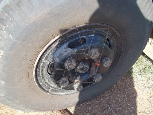 ขาย 6 ล้อ อีซุ NPR66PX5T 120 แรงม้า / ปี 40 / ยาง 8.25-16 ( รถห้างแท้ๆ! )