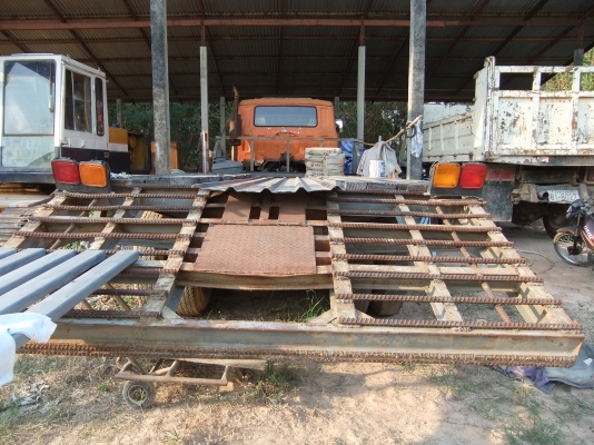 ขายรถเทเลอร์ท้ายเป็ด  2 เพลา