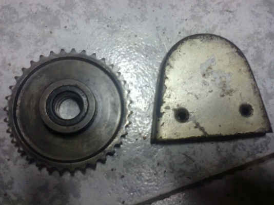 อะไหล่หมู92 95 ยางบิ่ลลี95 3800 ปลอกโชคเหล็ก 750  เสื้อสูบ92 500  ฝาได300 เฟืองสตาร์ต500