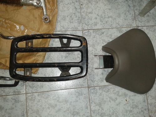 อะไหล่หมู92 95 ยางบิ่ลลี95 3800 ปลอกโชคเหล็ก 750  เสื้อสูบ92 500  ฝาได300 เฟืองสตาร์ต500