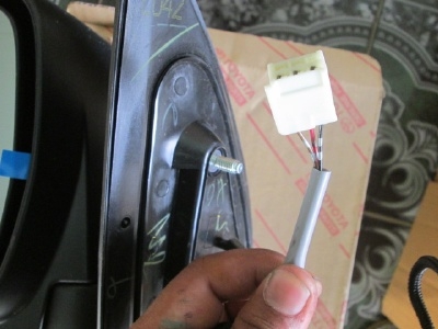 ขาย กระจกมองข้างไฟฟ้าด้านซ้าย LH 3 สาย รถ TOYOTA VIGO แท้นอก ขาย กระจกมองข้างไฟฟ้าด้านซ้าย LH 3 สาย รถ TOYOTA VIGO แท้นอก