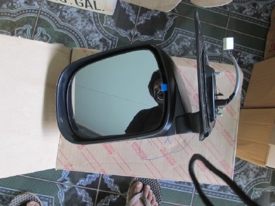 ขาย กระจกมองข้างไฟฟ้าด้านซ้าย LH 3 สาย รถ TOYOTA VIGO แท้นอก ขาย กระจกมองข้างไฟฟ้าด้านซ้าย LH 3 สาย รถ TOYOTA VIGO แท้นอก