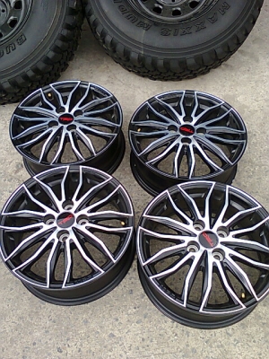 ขายล้อTRD ขอบ 15 ไม่มีรอยถอดป้ายแดง 0806260417