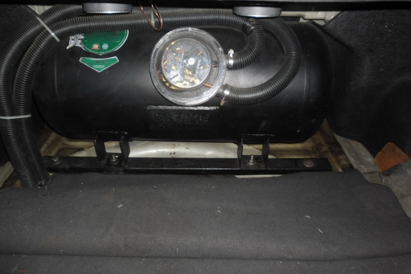 ขาย เก๋งTOYOTA โฉม3ห่วง ปี37/94TOYOTA COROLLA 1.3 วางเครื่องใหม่ 1.5 แก๊สLPG(ลงเล่ม)ประหยัดสุดๆ หมดปัญหาจุกจิกกับระบบแก๊ส เกียร์ธรรมดา พ.พาวเวอร์ แอร์ CD กระจกไฟฟ้า แม็ก ยางดี ภายในสวย พร้อมใช้งาน ราคาต่อรองได้ครับ