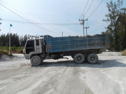 ขายด่วนรถสิบล้อสองเผลาดั้มROKYFXZ13fpy