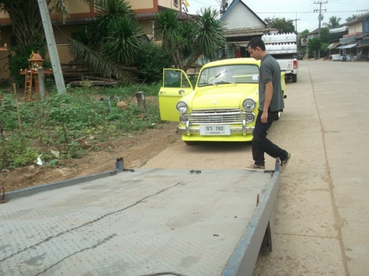 ขายดัทสัน 320 เกียร์คอ   ขายเเล้วครับขอบคุณทางเวปมากเลยครับ