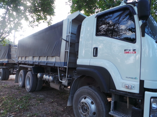 ISUZU FXZ360 ปี 55 มีระบบพ่วงค่ะ ISUZU FXZ360 ปี 55 มีระบบพ่วงค่ะ