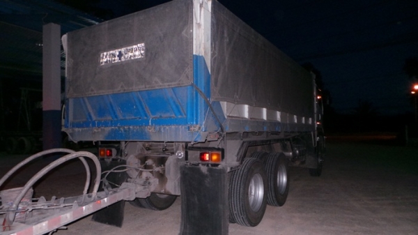 ISUZU FXZ360 ปี 55 มีระบบพ่วงค่ะ ISUZU FXZ360 ปี 55 มีระบบพ่วงค่ะ