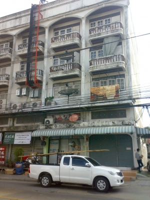 อาคารพาณิชย์ 2 คูหา 4ชั้นอยู่ในซอยราษฏร์พัฒนา