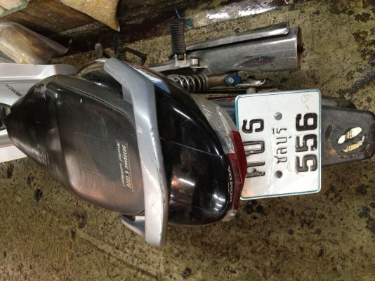 ขาย wave125s เครื่องเดิม รถบ้านคับ