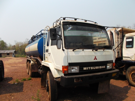 ขายด่วนรถสิบล้อหลงเทอโบสองเผลาดั้มเครื่อง6D16โบ