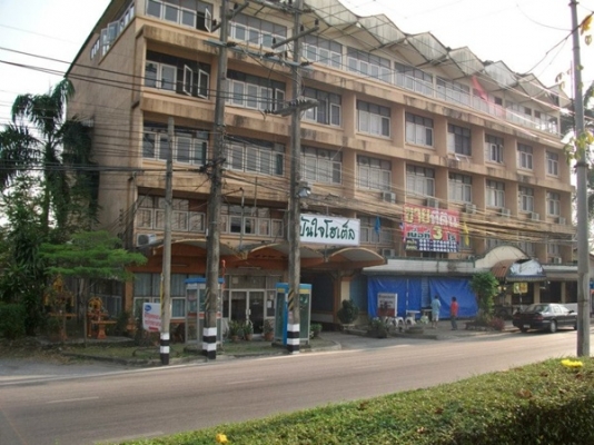 ขายโรงแรมพร้อมปั้มน้ำมันบนที่ดิน3ไร่