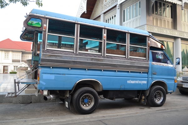 ขายรถบรรทุก 4 ล้อ IZUSU 250 TL