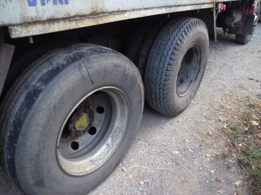 ขายรถสิบล้อMITSU517 คอกเหล็กเครื่อง 6D16195  สภาพสวย