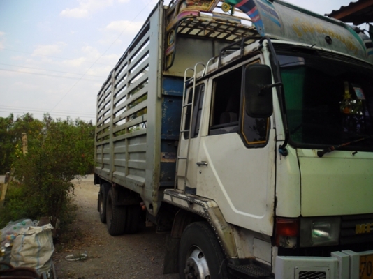 ขายรถสิบล้อMITSU517 คอกเหล็กเครื่อง 6D16195  สภาพสวย