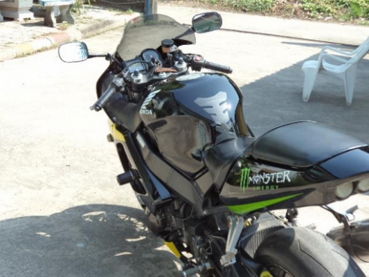 บรีส ลำลูกกา // ขาย CBR929 ปี2001 กุญแจชิบ อินวอยล์สรรพสามิตแท้