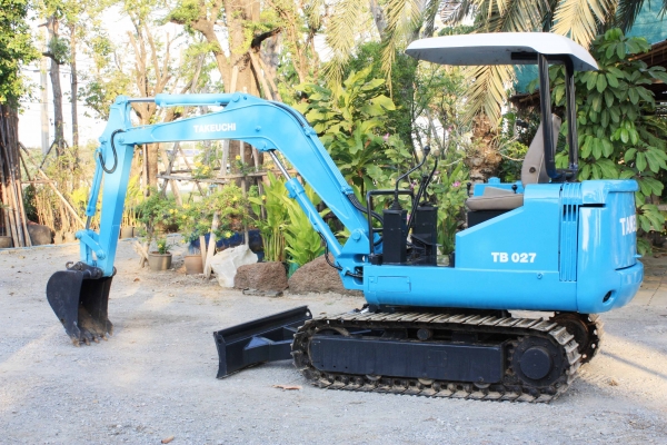 ขายแม็กโคร TAKEUCHI TB027 มือสองญี่ปุ่นแท้ๆ สภาพดี รถพร้อมใช้งาน ติดต่อ 086-775-7900 ขายแม็กโคร TAKEUCHI TB027 มือสองญี่ปุ่นแท้ๆ สภาพดี รถพร้อมใช้งาน ติดต่อ 086-775-7900