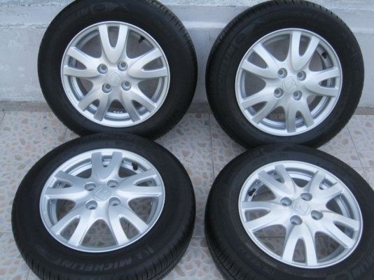 ขายล้อแม็กเดิม honda brio 14"x5"  4รู 100 et50 +ยางปี12 (081-3747940)
