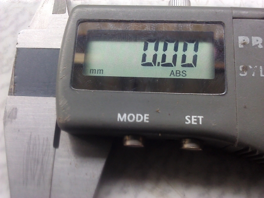 เวอร์เนียดิจิตอล PRO-MAX 6 นิ้ว ของสวิสเซอร์แลนด์ มือสองสภาพเยี่ยมพร้อมใช้งาน