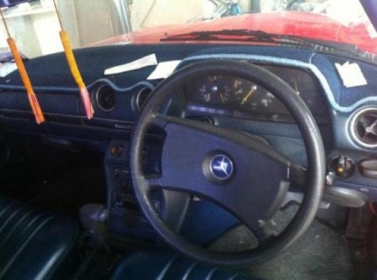 ขายBENZw123วางJติดแก็สรถปี85