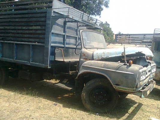 ต้องการขาย 6 ล้อหัวยาว 3 คัน ( ดั้ม 2 คัน / ถังน้ำ 1 คัน ) ต้องการขาย 6 ล้อหัวยาว 3 คัน ( ดั้ม 2 คัน / ถังน้ำ 1 คัน )