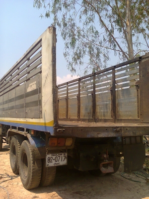 ขายรถบรรทุก 10 ล้อ 2 เพลาดั้ม ขายรถบรรทุก 10 ล้อ 2 เพลาดั้ม