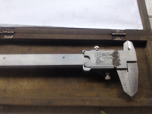 เวอร์เนียแบบหน้าปัดนาฬิกา 6 นิ้ว วัดได้ละเอียด 0.02 มม.มือสองสภาพเยี่ยมพร้อมใช้งาน