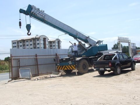 ขายรถเครน 25  ตัน  ยี่ห้อ KATO KR-25H