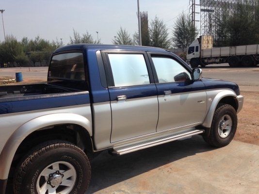 มิตรซูแกรนดิส 4 ประตูโฟวิล สวยๆ