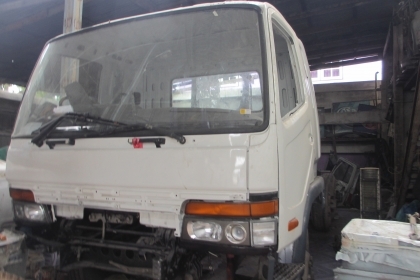 ขาย FN627M6 แท้ เกียร์ตาราง รถปี46 หัวคัซซีขาดเครื่องทุกอย่างครบรถห้างแท้ ทะเบียนครบพร้อมโอน