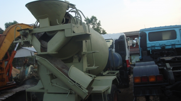 HINO-ปั่นปูน